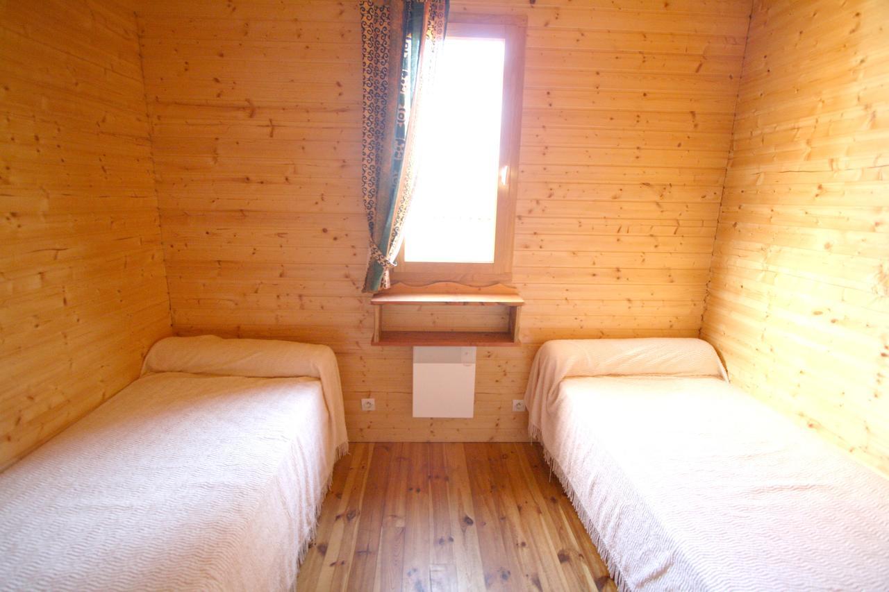 Les Chalets Du Domaine Des Soyeux Saint-Julien-Molin-Molette Eksteriør bilde